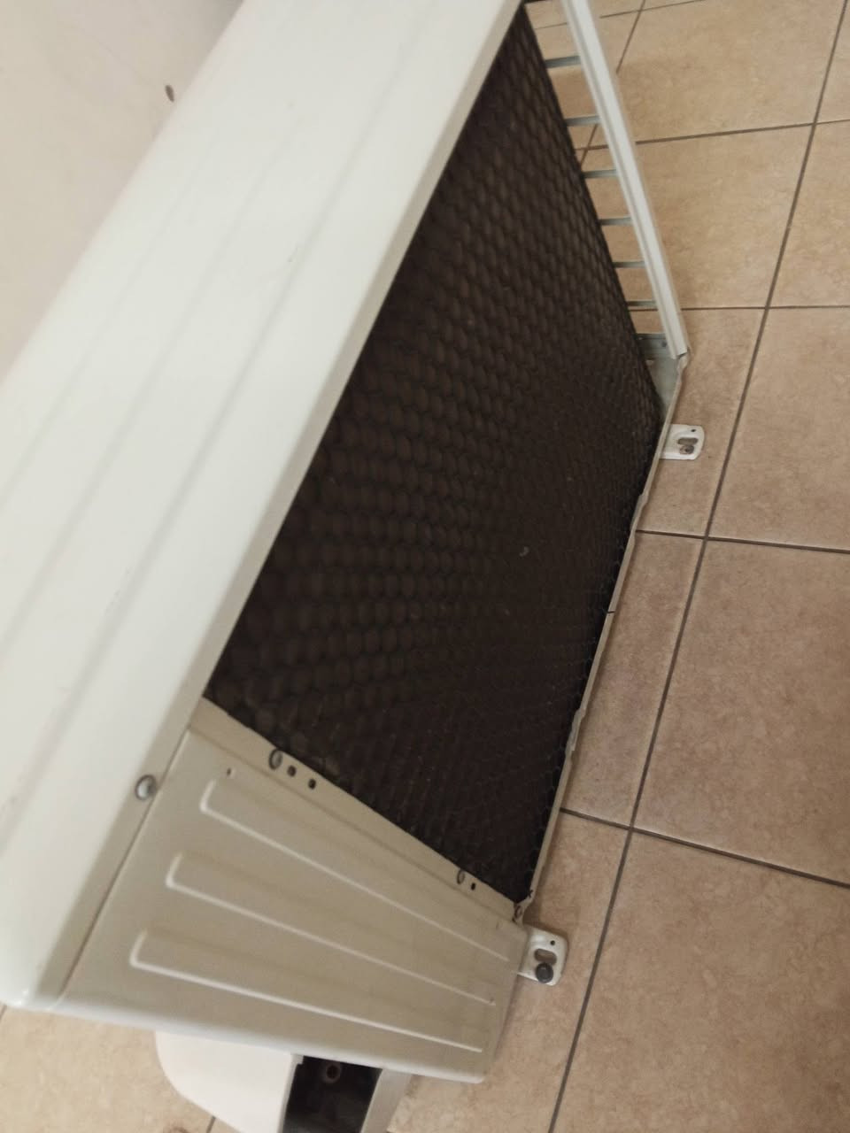 السلام عليكم سبلت  واحد طن نظيف جدا
السعر300
الف ‏‪0773 168 8116‬‏
كري
