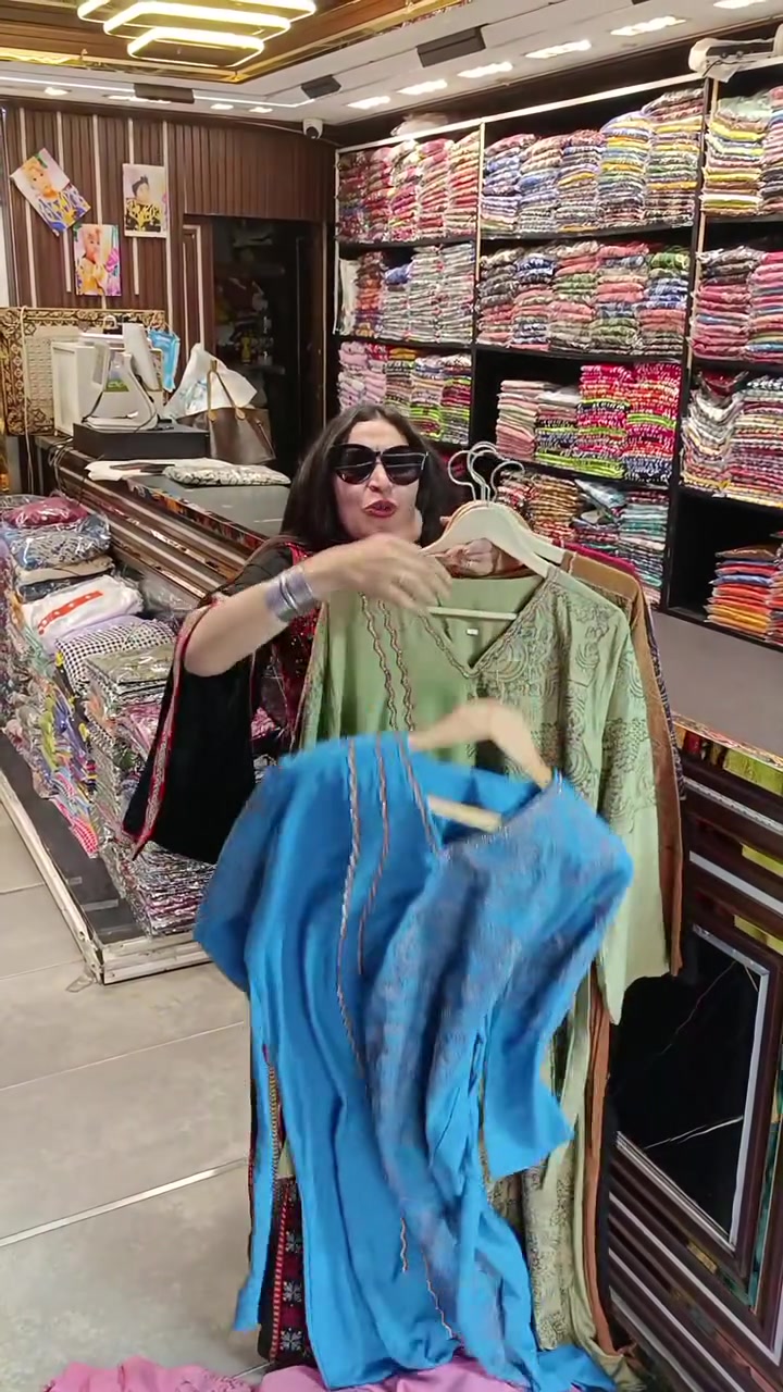 لبس العيد على قد الايد من جلابيه وبس💥🔥


**إذا كنت صاحب هذا الإعلان وتريد حذفه لأي سبب، رجاءا أرسل رسالة إلى الدعم الفني**