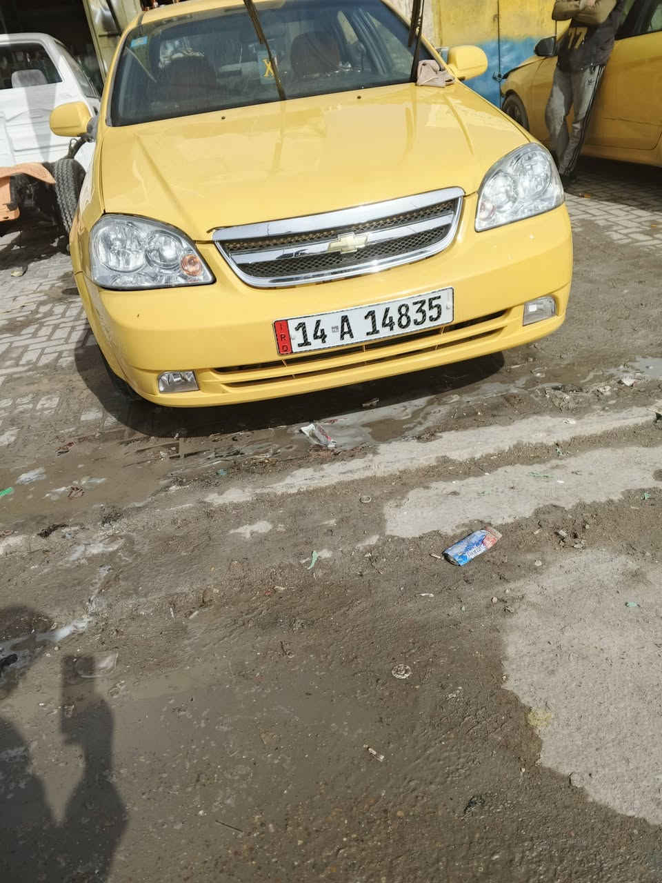 السلام عليكم ورحمه الله اوبترا موديل 2011 مصبوغه جماليه رقم انكليزي بصره بسمي مصفره  هيه وغرامات هاتف *********** السعر 65
