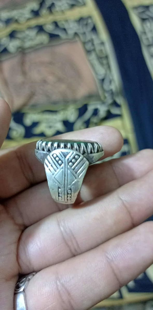 نيشابوري قديم 100


**إذا كنت صاحب هذا الإعلان وتريد حذفه لأي سبب، رجاءا أرسل رسالة إلى الدعم الفني**