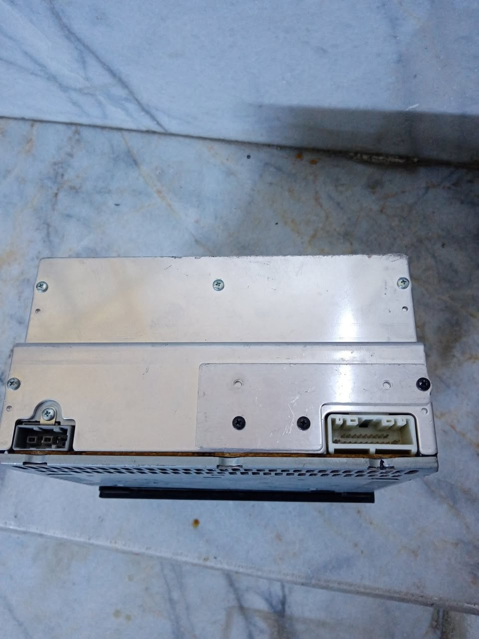 مسجل نيسان نظيف شغال راديو سيدي للبيع للبيع سعره ٣٥ الف مكانه الشعب واتساب ***********
