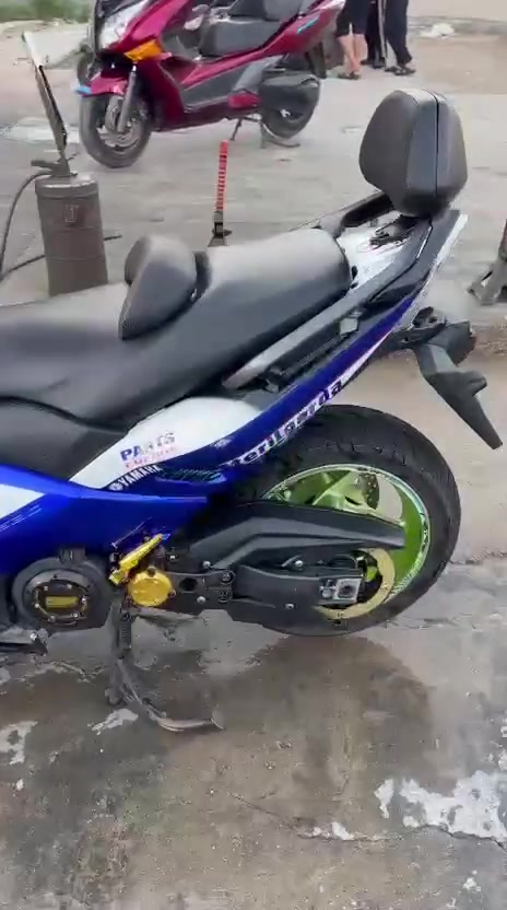 للبيع وارد ايطالي مكفوله كفاله عامه التزويد كله من الخارج اجت من بره على هالحطه السعر 50$ المكان بغداد ***********

