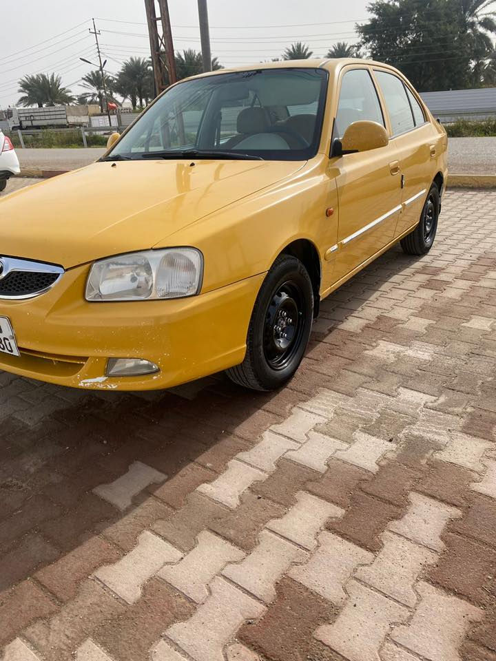 سلام عليكم فيرنه 2014 سياره مكفوله كفاله عامه من اضربه وصبغ مكينة كير جديد تخم تاير دوشمه بسمي شخصين ***********ما معيودة
