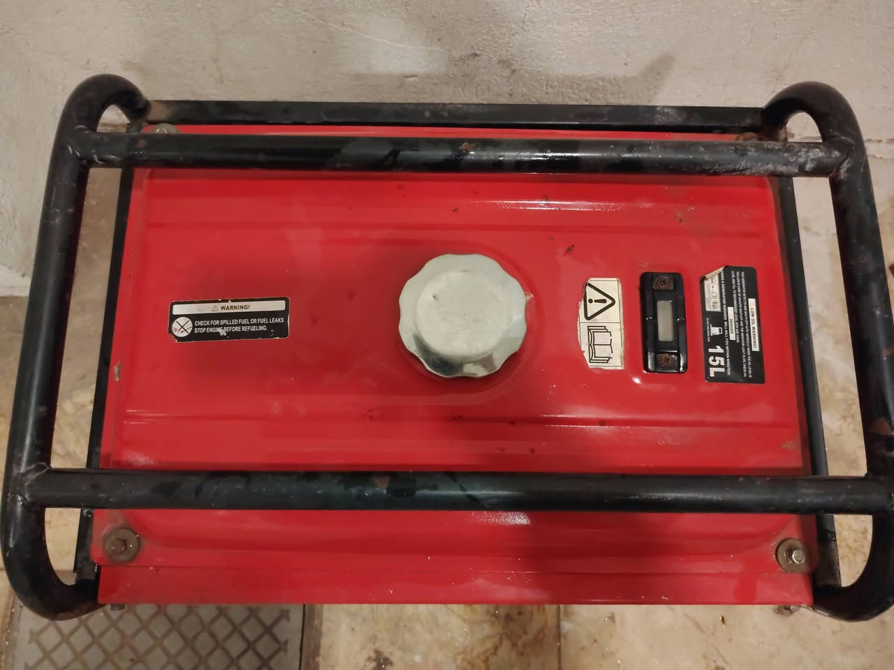 مولدة بنزين LUBA LB2500B
استخدام قليل جدا

قدرة 2 كيلوواط مستمرة ( 10 أمبير)

220 فولت / 50 هرتز

خزان 15 لتر

شغالة وتولد كهرباء بصورة ممتازة ومجربة

العنوان/كربلاء المقدسة

السعر: 200 وبيهه مجال


**إذا كنت صاحب هذا الإعلان وتريد حذفه لأي سبب، رجاءا أرسل رسالة إلى الدعم الفني**
