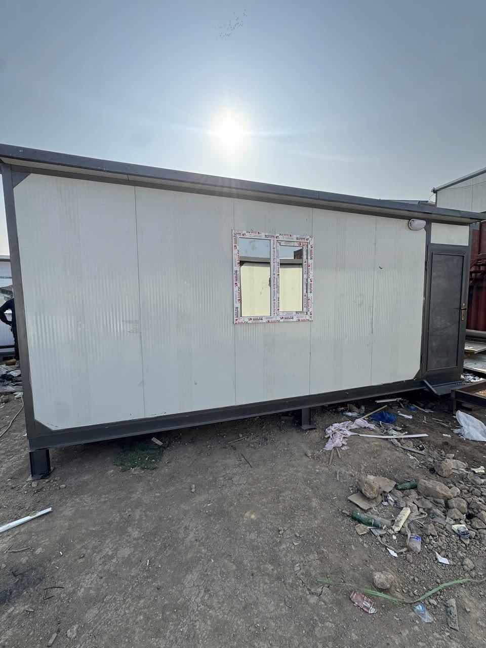 سلام عليكم كرفان قياس 6 في 3 تفصال جديد باب حديد شباك تركي مكان

جرف النداف سعر 1 مليون و 850

جميع أنواع الكرفانات متوفره حسب الطلب 

و القياسات 1850 

*********** وتساب او اتصال
