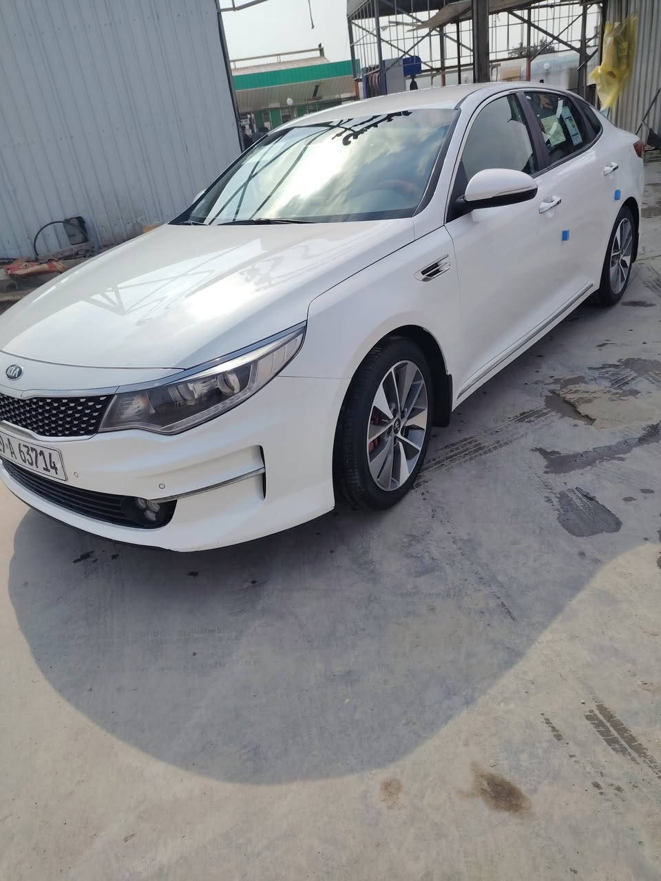 السلام عليكم كيا اوبتيما موديل 2018 تحويل مباشر بسمنه رقم واسط مكفوله كفاله عامه خليجي دواخل صاج لونين شاشه جبيره ويل كب كروم السياره فول مواصفات بصمه جنطه ذكيه تفتح عند الاقتراب تبريد خلفي امامي هواي بيها مواصفات السيارة جديده وكفاله عامه من كلشي شرط الفحص بسميمكان السياره الناصريه المركز االسعر 178 بيها مجال بسيط بصمه اوباوب بردات خلفيه بلاد سبير منازل مكينه كير حداديه تبريد كله مكفول تخم تاير جديد ستخدام شخصي اتصل وتدلل ***********
