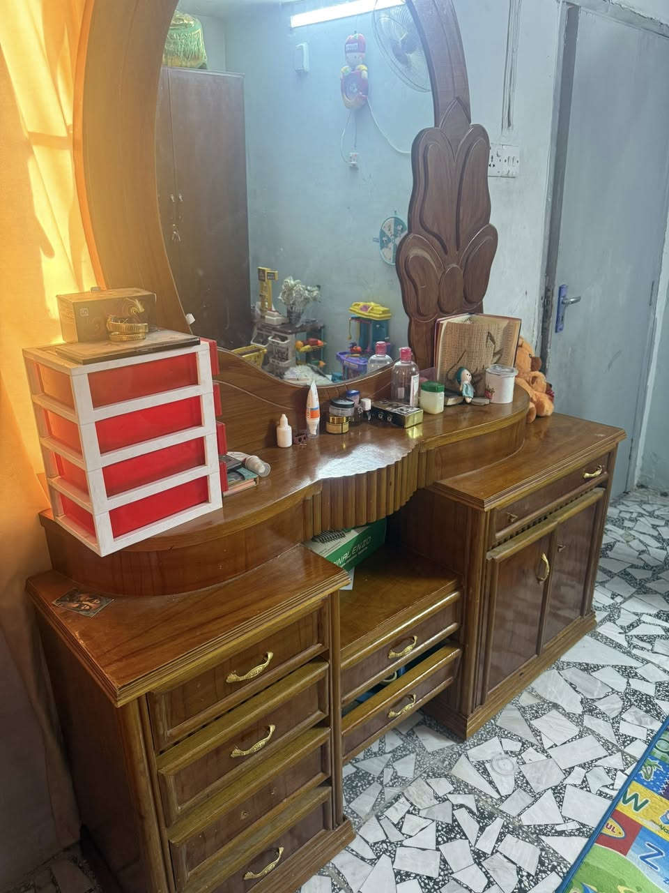 السلام عليكم 

غراض مستعمله للبيع
جربايه حديد طابقين وغرفه نوم
السعر ع الخاص


**إذا كنت صاحب هذا الإعلان وتريد حذفه لأي سبب، رجاءا أرسل رسالة إلى الدعم الفني**