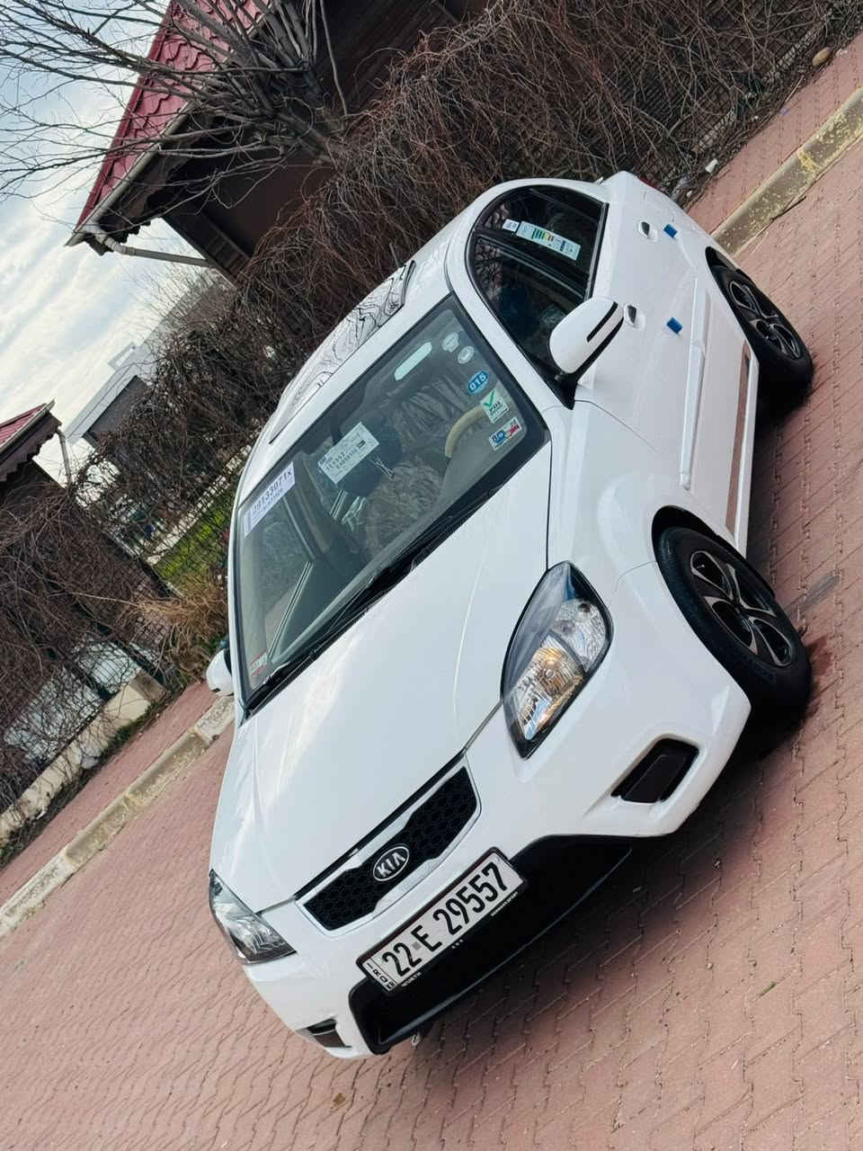 مقدمة 40 بلشهر 3
كيا ريو 2012 سيارة كلش حلوة ونضيفه محرك 16 كير مكينه بشرط سيارة بيها صفحة وحدة صبغ ونص سقف بدون تعديل بدون  بدون دواخل فقط صبغ سيارة  كلش نضيفه 
*********** 
عندي جميع سيارات
