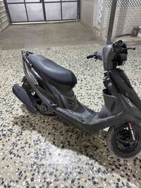 من رخصة الادمن دراجه ماكس ١٢٠ عدله لون اسود الدراجة بلادية باستثناء ال...