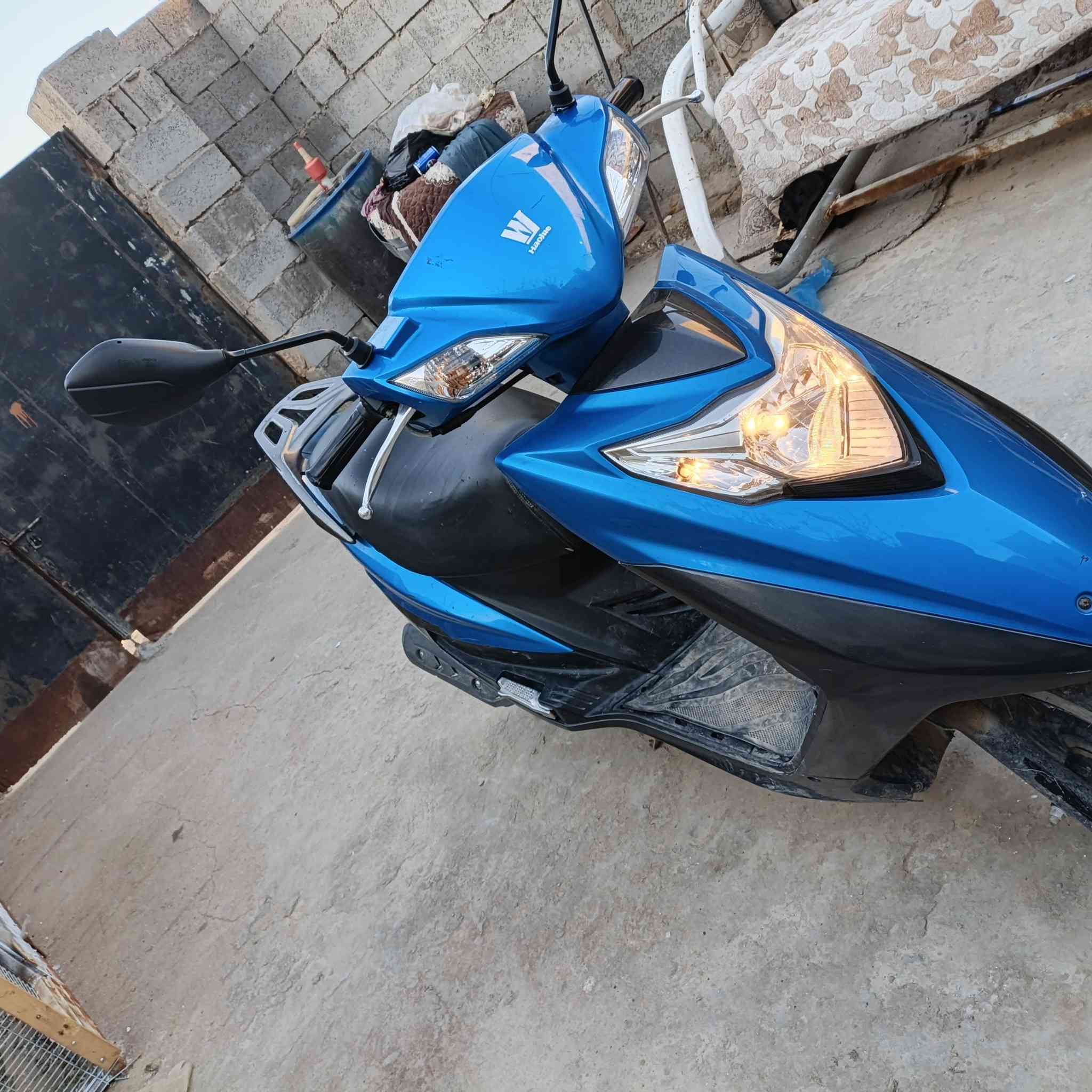 للبيع هاوجي رص
مسجل سنويه ولوحات شرط تحويل ثاني يوم
نضافه مثل مموضح بلفييديو  السعر 10$ وبي مجال عشر اوراق وبي مجال للاستفسار اكثر الاتصال علئ الارقام

***********
***********
والسلام عليكم ورحمه الله 🤍.
