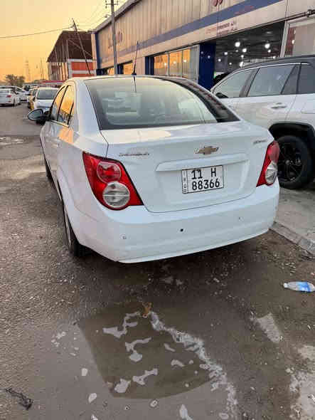 السلام عليكم
شوفرليت سونك 2012 خليجي للبيع 
السيارة فول مواصفات جام كهرباء / فتحة سقف /ABS 
السيارة بدون ضرر فقط المكينة مفتوحة ونضافتها كما موضح امامكم تايرات جدد باتري جديد  تبريد كلشي كامل  مكانها البياع وسعرها ب٧٠ وبيها مجال تجي وتدلل وهذا رقمي ***********
