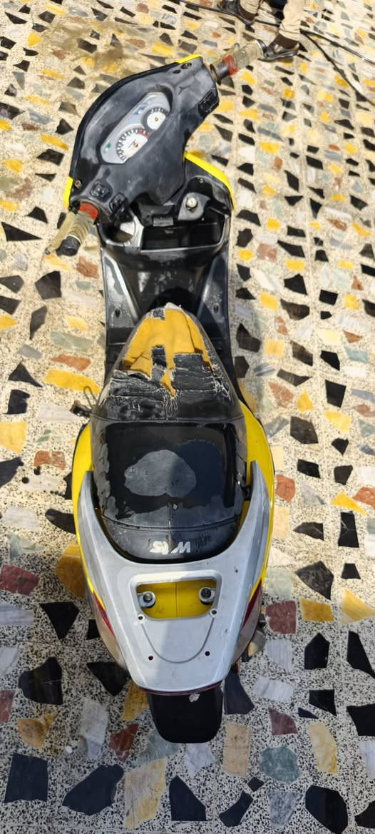 دراجه سيام متروكه  ابيع كوم حديد قيم و اخذ مكاني البلديات  ***********
