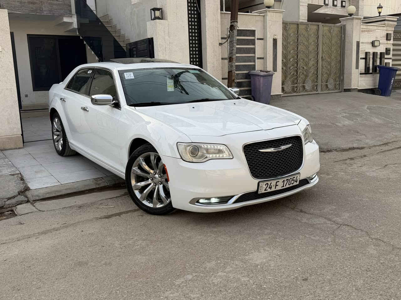 اوباما 2019 فئة C كلين تايتل السيارة بحالة ممتازة ونظيفة جداً كفالة عامة بدون صبغ بدون حادث حتى الدعاميات شرط السيارة جاهزة من كل النواحي وما متصرف عليها دينار واحد بيها مكانين PDR صغار جداً وغير واضحين

💎 ســعــر ✅ ::  الــرد تلقائي📮

المواصفات
بصمة تشغيل
بانوراما
تشغيل عن بعد
كشنات امامية تدفئة وتبريد
كشنات خلفية تدفئة
تحكمات ستيرن
مرايا جانبية هيتر
مرايا قلاب
تبريد قطعتين
كشنات خزن
ستيرن كهرباء
ستيرن تدفئة
وباقي مواصفات فئة C المعروفة
رقم دهوك باسمي
تحويل ثاني يوم
مكان السيارة بغداد زيونة

رقم صاحب السيارة 
***********
***********
