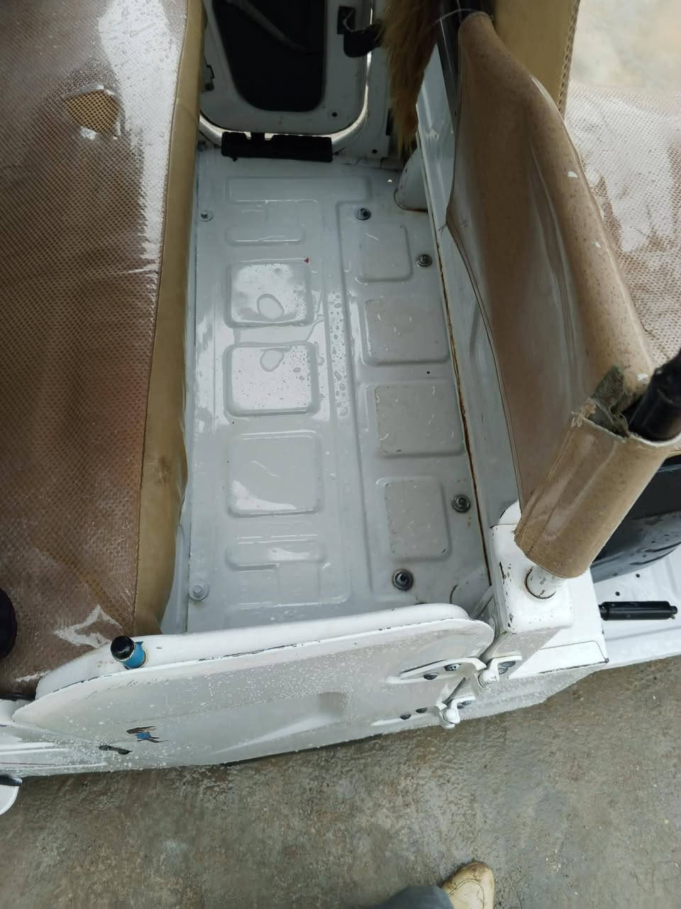 سلام عليكم تكتك للبيع 21شهر8 رقم ذي قار لااتصال***********
