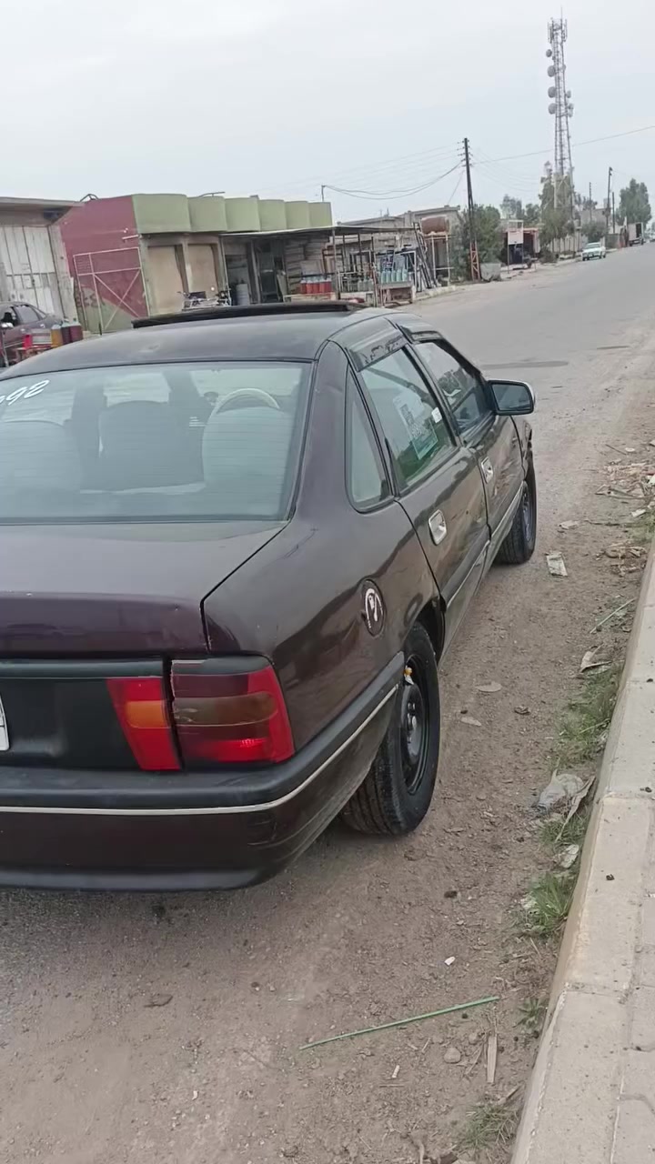 السلام وعليكم اوبل فكتره حجم ٢٠بها خيط بخار تخم تاير صدر بطاريه جديد العنوان كركوك ناحيه يايجي السعر ٤٢بيها مجال السياره بلادي بدون صبغ ***********
