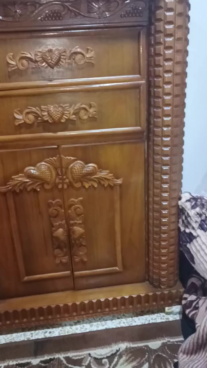 متاح غرف النوم البيع موصل حي القادسية ***********
