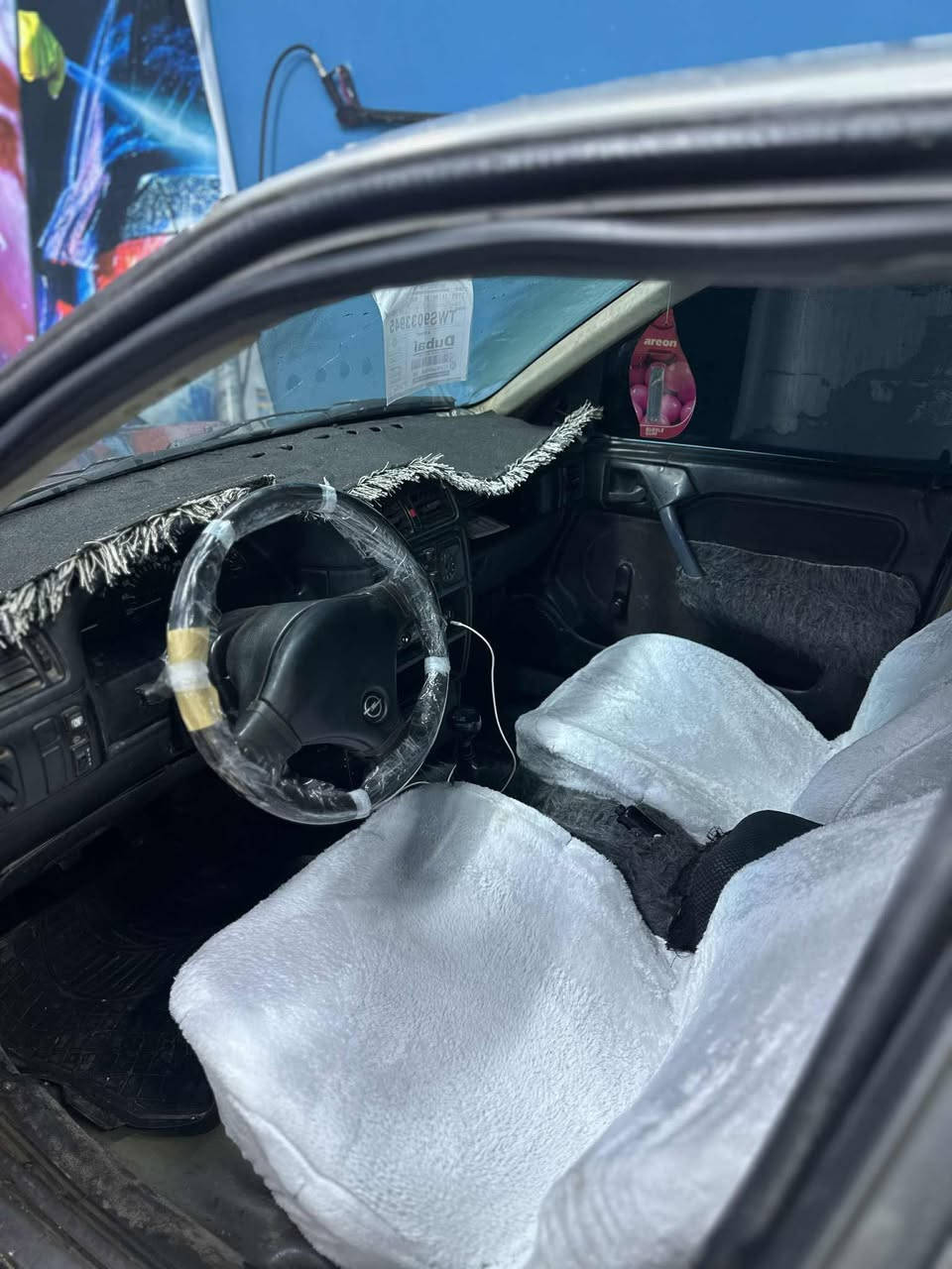 سەرەتا بەناوی خوائ گەورە
ئۆپڵ بۆ فرۆشتن

مەکینە ١٦ قایش پان

گێڕو مەکینە بەشەرت

ماشااللە ئەڵێی مەکینە ١٨ دەیە

ئەمەنە بەقەوەتە

تەقەوڕەقە بەشەرت

دەحمولێدراوبەشەرت

موسوبڕاوە بەشەرت

کارەبای گشتی ئیشەکات

گەرمی مەزبووت

بۆحەیب مەگەڕێ 

کاملم مەزبوت کردوۆتەوە

شوێن ڕانیە

سحری ١٣ یەکتۆز مەجال

***********
