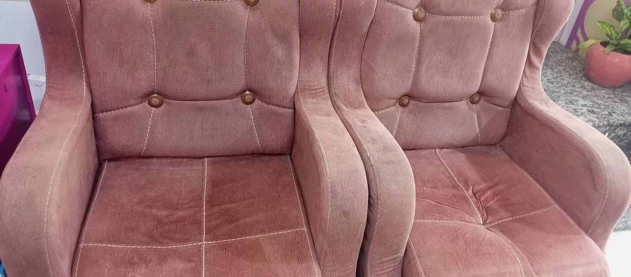 تخمين بلااش اثنينهم 225 يحتاجلهم دوشمه بسيطه للمقاعد بابل  للتواصل عالرقم ***********1
