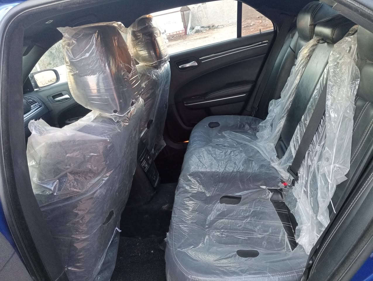 سلام عليكم اوباما مديل 2019 سياره اس فول مواصفات ماعدا الفتحه رقم بغداد سياره مال جناي وجديده بمعنه الكلمه السياره كلين  مكان السياره بابل قظاء القاسم.   السعر 255وبيه مجال للشراي   استفسار اتصل ***********
