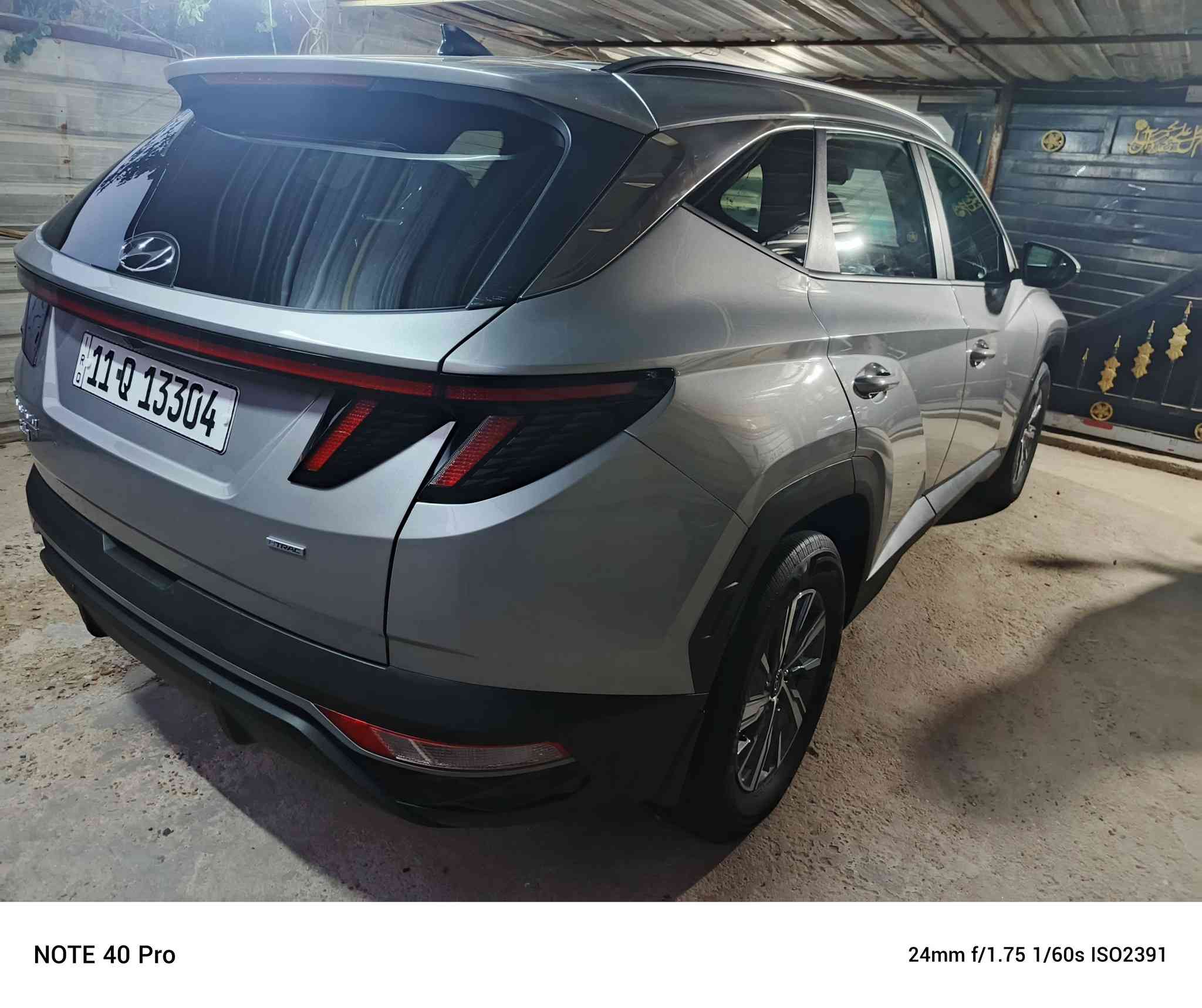 توكسان هايبرد موديل ٢٠٢٤ مواصفات Blue لون سلفر ماشيه ١٣ الف ميل مواصفات بصمه تشغيل بصمه ابواب تشغيل عن بعد رادار امامي خلفي و جانبي كشن كهربائي صندوق كهربائي تبريد قطعتين منفصل وبعد هواي مواصفات... بجم كبس بدون ايرباك ... حادث خلفي صبغ جاملغ خلفي جهة اليمين وقبق الصندوق بدون حوض السياره جاهزه بدون اي نقص صور الحادث وصور التصليح موجوده داخل المنشور ... مكان السياره بغداد البلديات ***********
عارضها 220 $ وبيها مجال للطيبين
