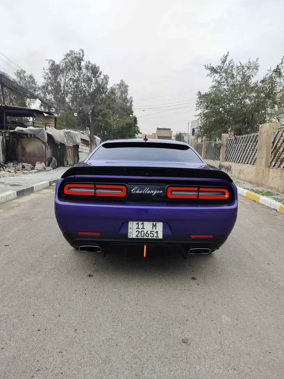 السلام  عليكم جالنجر  موديل 2016 اصل لؤن 💜👿مميز  كير عادي 6 نمر سؤبر تراك سياره جديده بمعنه الكلمه ميكانيك لوك  مكينه ؤكير مكفؤلات حجم  5700صدر خلفي امامي جديد عليه تعديل برمجه وتزؤيد يعني مصروف عليهه 
فجؤج 4بستم  فلنجات مشيفه 
 كشنات كنتاره لؤنين 
كشن سايق كهرباء 
دمام بلادي بلجنطه
كامره وحساسات خلفية
عليها كزوز اس ارتي دبات سود
هدرز شورت عليهه برمجه 
اكسل اس ارتي 
حاجب متغير
اضاءة داخليه 
ؤيل حجم 20 تخم تاير جديد 
ؤارد امريكي  حادثهه بيها صبغ 3قطع جاملغين ؤبنيد 
السعر 138مكاني بغداد رقمي ***********
