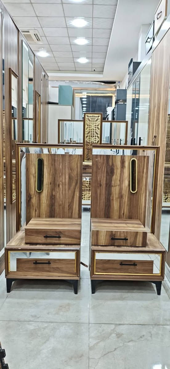 غرف نوم تركي
8 أبواب 
***********
