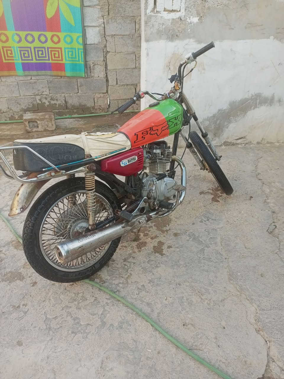 تايكر للبيع بدون اوراق السعر 225 وبيهه مجال


**إذا كنت صاحب هذا الإعلان وتريد حذفه لأي سبب، رجاءا أرسل رسالة إلى الدعم الفني**