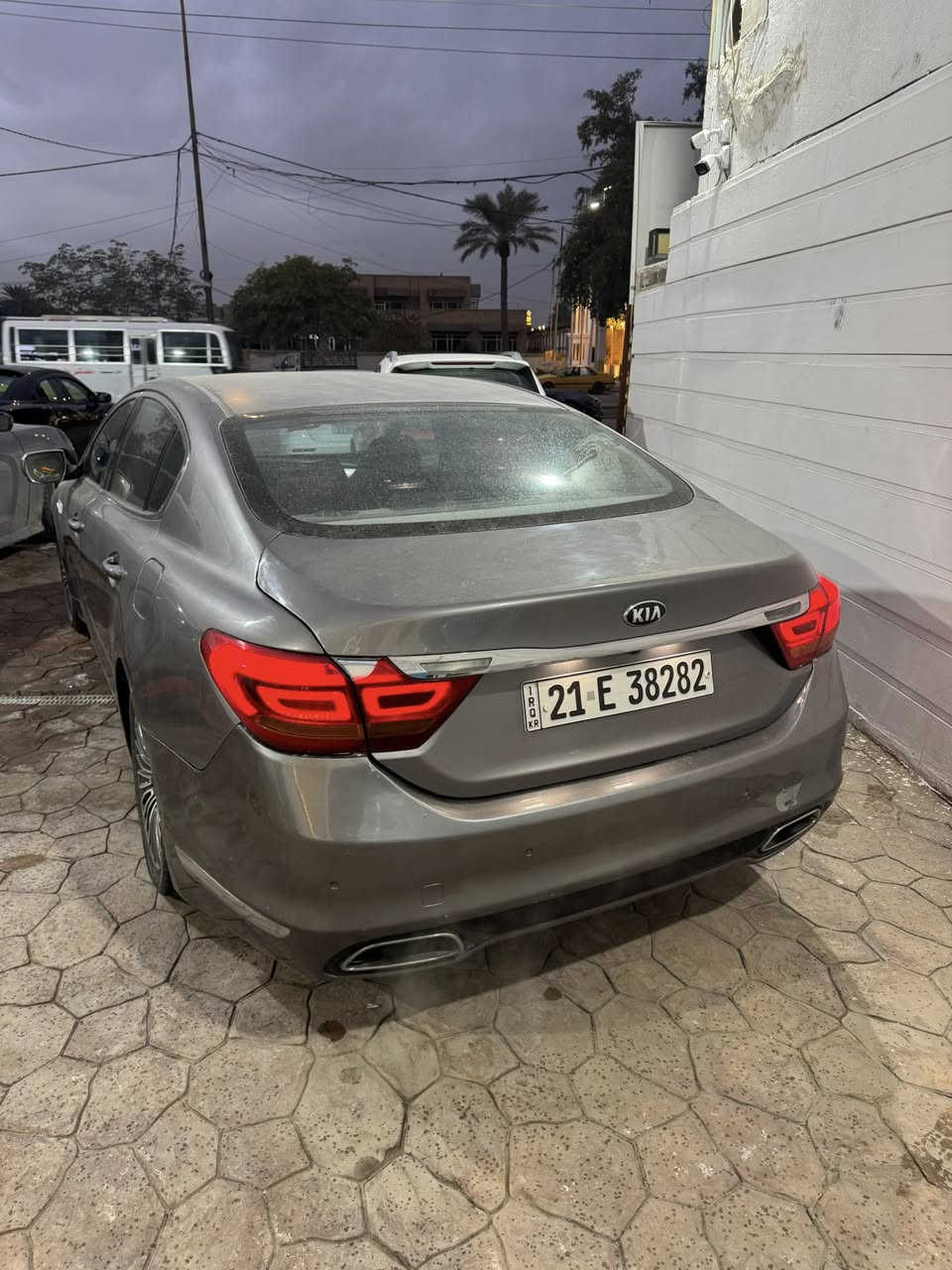 السلام عليكم 

للبيع فقط 

كيا كورس 2014 خليجي 
فول مواصفات واحد ع واحد رقم سليمانيه 
سونار مرفق مع الصور 
ممتواجد ع الفيس بوكً  

عارضها ب 130

***********
وتساب واتصال
