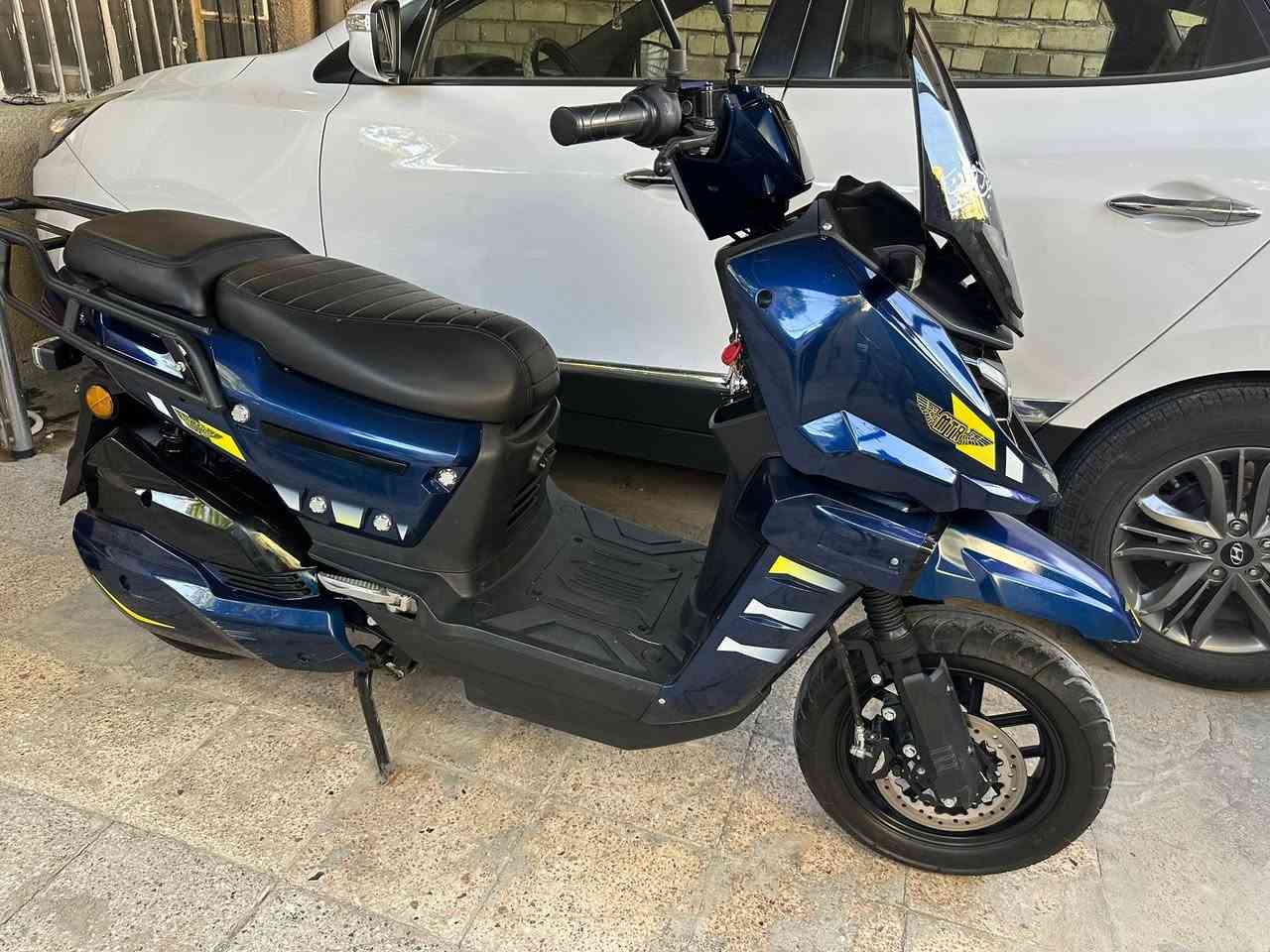 السلام عليكم
دراجه شحن اباتشي  بطاريات ليثيوم 60 امبير 72فولت  ملف 2500 
ماخذهه من مؤيد طيارة استعمال قليل 

رقم /***********

السعر مليون و400 وبيهة مجال
