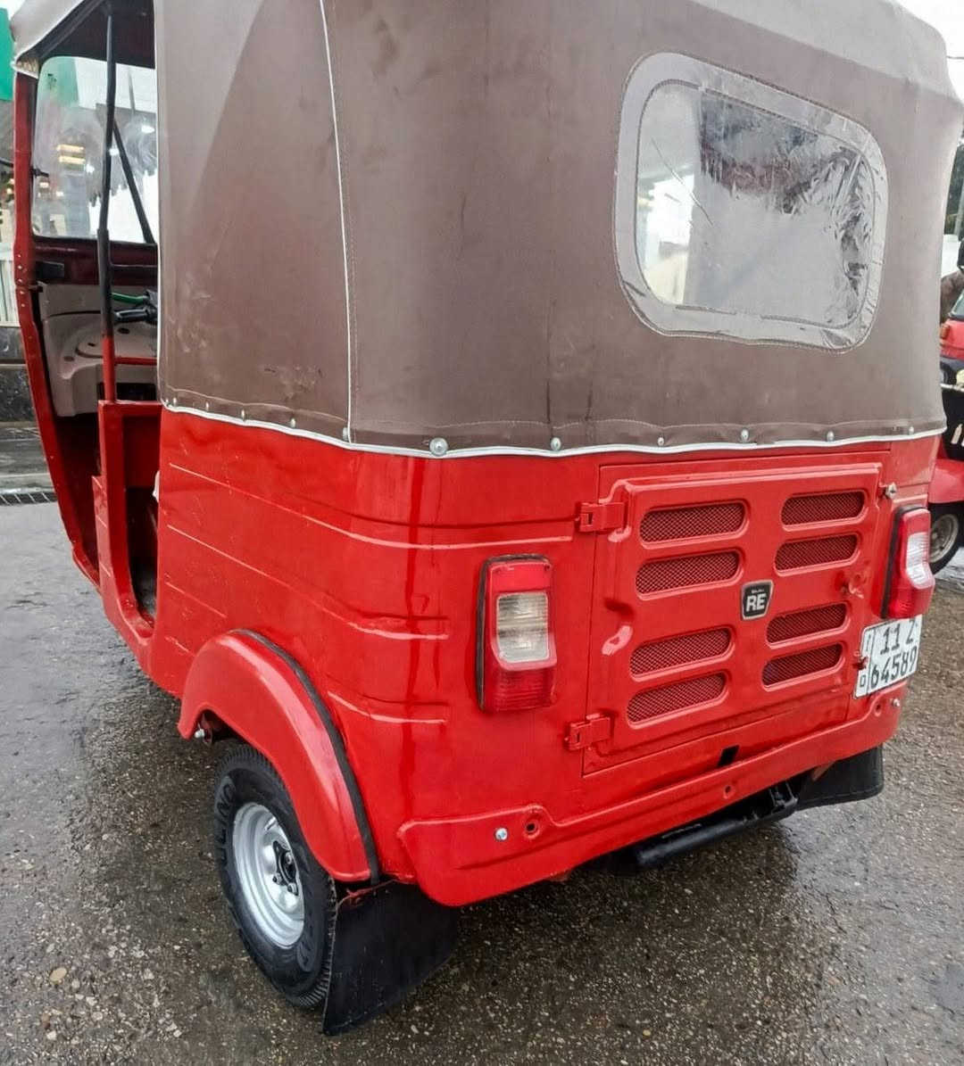 تكتك بجاج موديل 17 شهر 11
رقم وسنويه تحويل ثاني يوم
مكينه 20 مجفت شركه
بغداد مدينة الصدر
السعر 4400 وبيه مجال
***********
