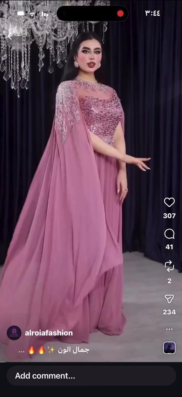 مرحبا عندي هذا الفستان ملبوس نص ساعه بس قياس ٥٢اخذته ب١٥٠واريده ب١٢٠وبي مجال بسيط


**إذا كنت صاحب هذا الإعلان وتريد حذفه لأي سبب، رجاءا أرسل رسالة إلى الدعم الفني**