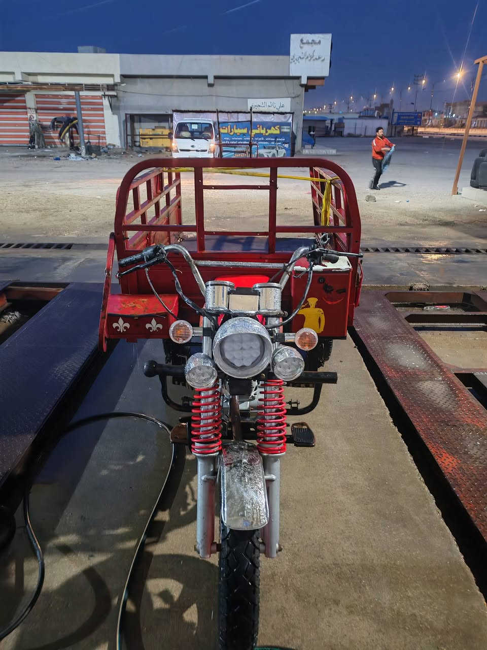 ستوته ام الطير موديل ٢١
محرك وكير وتايرات وكهربائيات كلهن انضاف
مسجله مستلم سنويه باقيه بس الوحات
البدي تعبان
سعره مليون ونص
***********
مكانه الخالديه
