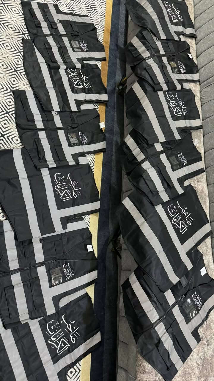 يلك للمواكب الحسينيه وللخدام الحسين ع 🌹
طباعه حسب الطلب

وجميع الألوان متوفره

يتوفر جميع القياسات
جمله وفرد متوفر🌹

يتوفر أيضا تجهيز مواكب حسينيه من وشاحات ويلكات حسب الطلب 

يتوفر رايات جميع القياسات🌹
توصيل كافة المحافظات العراق 5الف 🚙

#طباعه #تطريز #وشاح #طباعه #وشاح #عاشوراء #تجهيزات #مواكب  #ملابس #تيشيرت #تيشيرتات #تصاميم #كربلاء_المقدسة #كربلاء #بغداد #البصرة #النجف


**إذا كنت صاحب هذا الإعلان وتريد حذفه لأي سبب، رجاءا أرسل رسالة إلى الدعم الفني**
