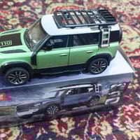 لاند روفر ديفندر 110 • معدني مميز • رف وسلم وإطار