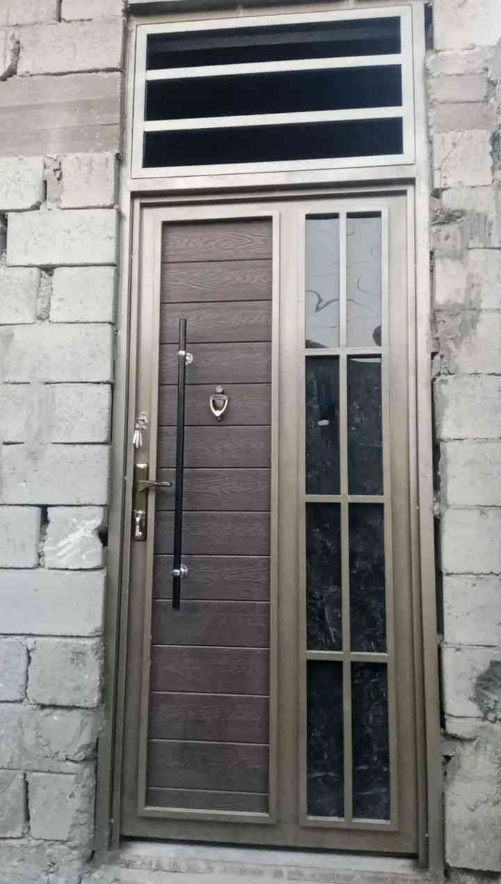 #ورشة حداده عامه 
#عمل وصيانه وصبغ حراري 
#ابواب شبابيك 
ابواب بديل الخشب 
ابواب قاصه 
ابواب الياف زجاجيه 
#عمل مراجيح محجرات 
#منقلت شوي 
#كرفانات 
#العنوان . البصره . الزبير 
#كذلك متنقله جميع مناطق المحافظة البصره 
لاتصال.  ***********
واتساب ***********
بأسعار مناسبه
