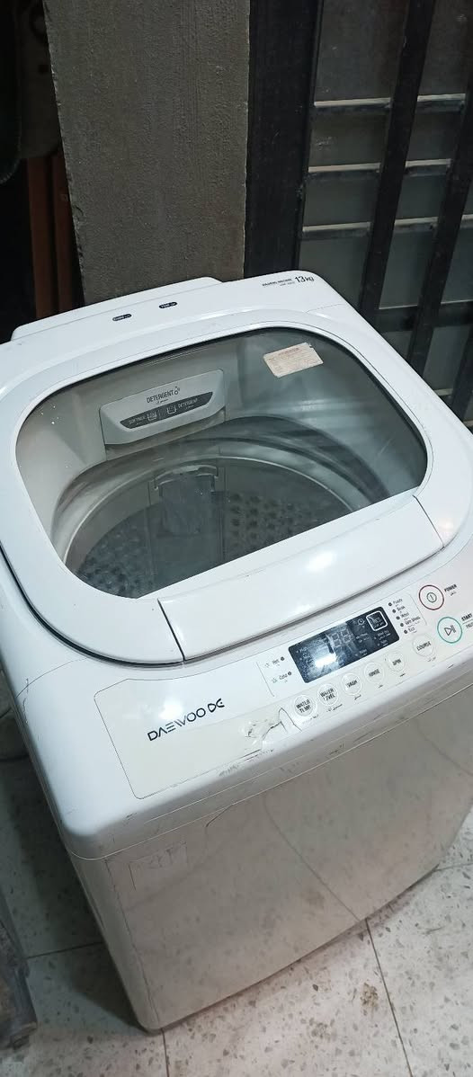 غسالات
غساله ال جي 12 كيلو فول اوتوماتيك 
نظافه 99% شغاله على الفحص 
 كامل غراضها موجوده 
سعر  165 الف يوجد توصيل 
رقم الواتساب ***********

غساله ديفو 13 كيلو فول اوتوماتيك 
نظافه 99% شغاله على الفحص 
 كامل غراضها موجوده 
سعر  175 الف يوجد توصيل
