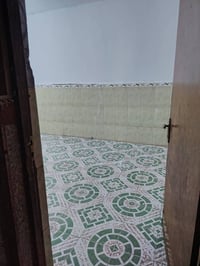 الحيانيه سوك • شارع النقالات • ٢ غرف