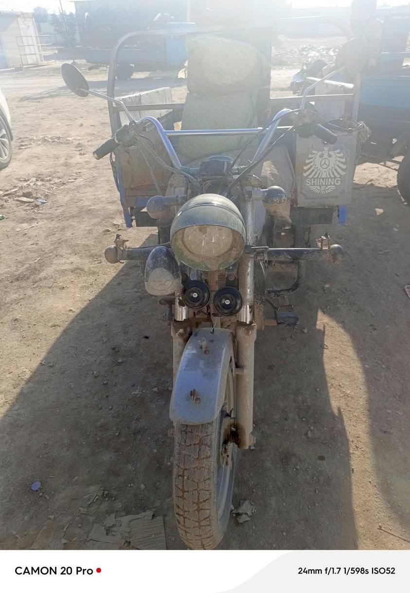 ستوتة صقر بترة لبيع موديل 2017رقم سنوية جديدة جاهزة  ديوانية دور النسيج  للاتصال على ***********/***********
