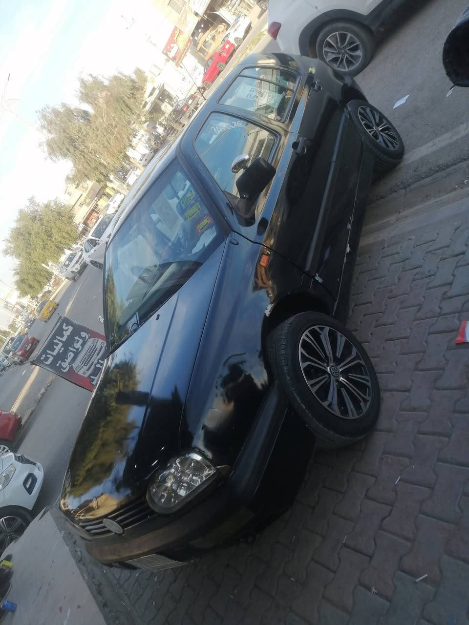 كولف للبيع موديل 1993سنويه عضم عاج شرط الثباره ولقرص تبريد ويه السويج كابون بانزين سياره جاهزه مال بيت بدون مصرف جامات كهربائيات اربع تايرات جديد استيرن باور قفل مركزي سياره جاهزه بدون اي مصرف الستفسار ***********مكان سياره كركوك السعر 35
