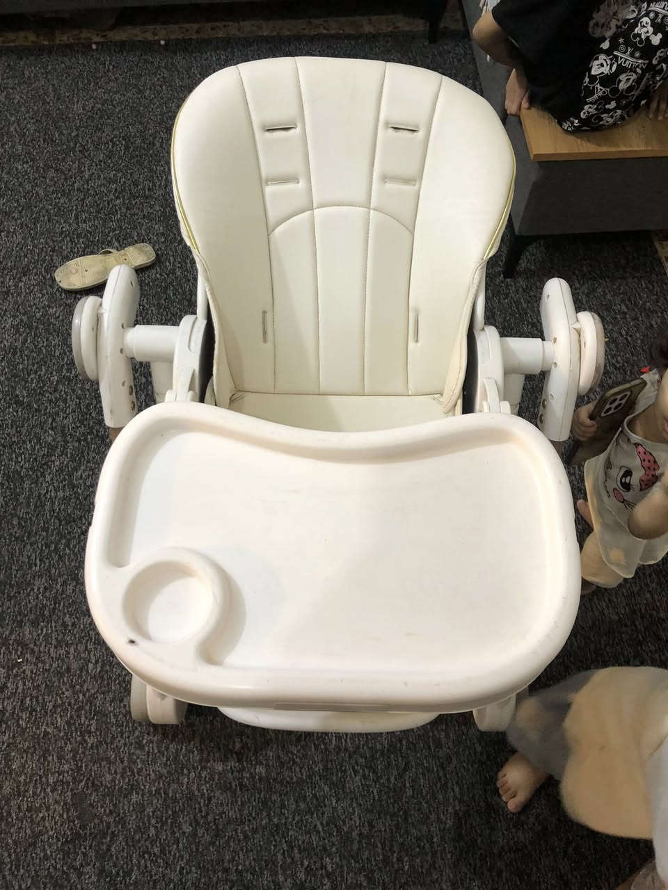 كرسي طفل مال طعام ويصير منام ومرجوحه مثل مموضح بصور اي ضرر مابي ونضيف العنوان باب المعظم الفضل


**إذا كنت صاحب هذا الإعلان وتريد حذفه لأي سبب، رجاءا أرسل رسالة إلى الدعم الفني**