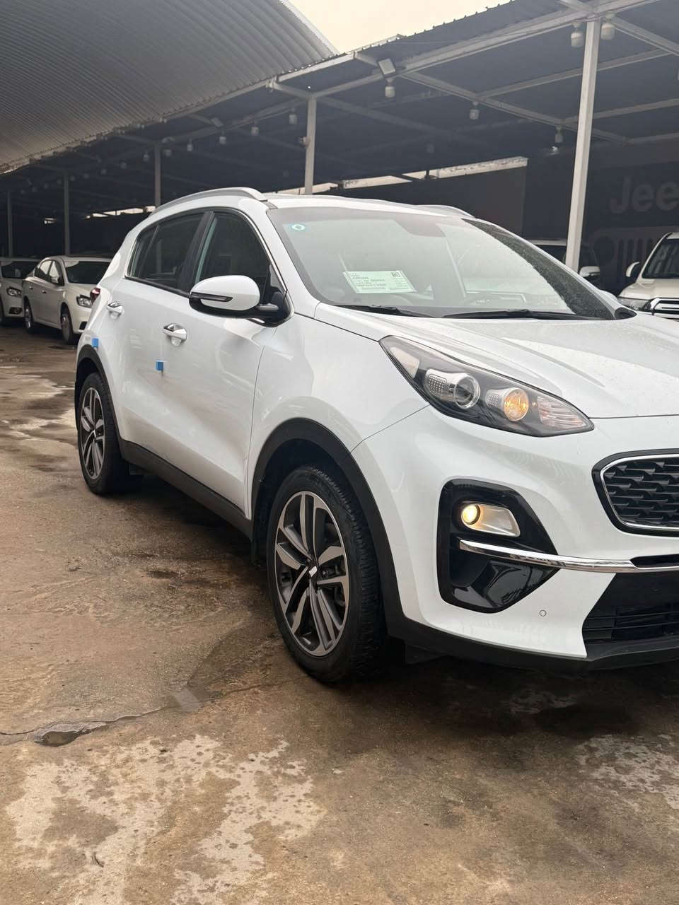 كيا سبورتج موديل 2019 خليجيه بدون صبغ ماشيه 46الف مواصفات عاديه شاشه حساس مري شفط قطعتين تبريد عنواني بغداد الجكوك السعر 184$ *********** بغداد, العراق
