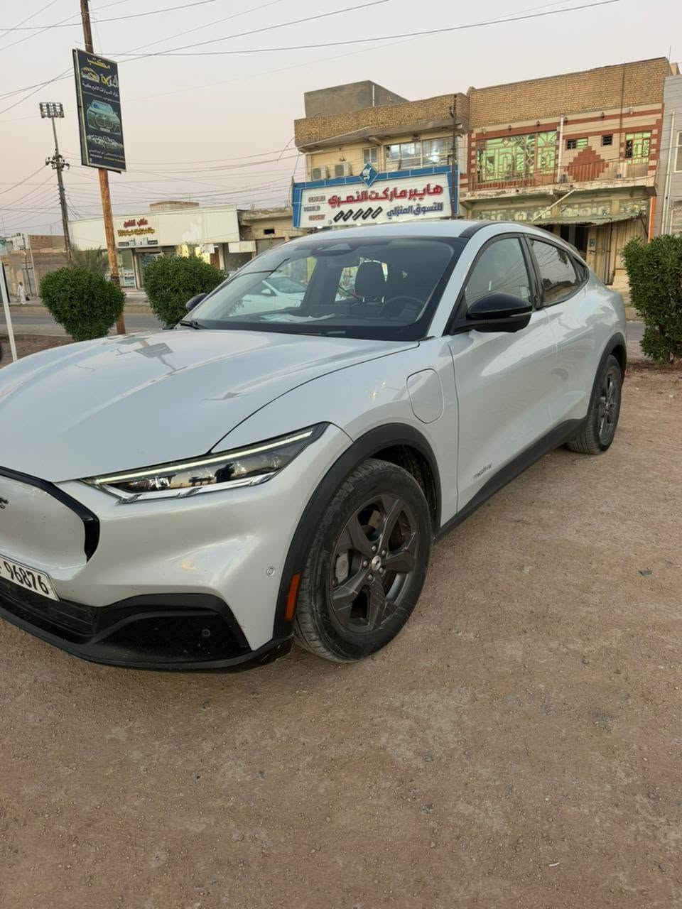 موستنك سلكت كهرباء فقط موديل 2023
دفع خلفي
حادث بسيط بدون تبديل
صبغ بنيد ودعامية امامية فقط
صور الحادث موجودات وي الصور بالمنشور 

سيارة جاهزة ومرقم بغداد تحويل مباشر

تمشيك 450 كيلو
السعر 182 ورقة
للاستفسار الاتصال على الرقم *********** او مراسلة خاص
السيارة موجودة بالديوانية
