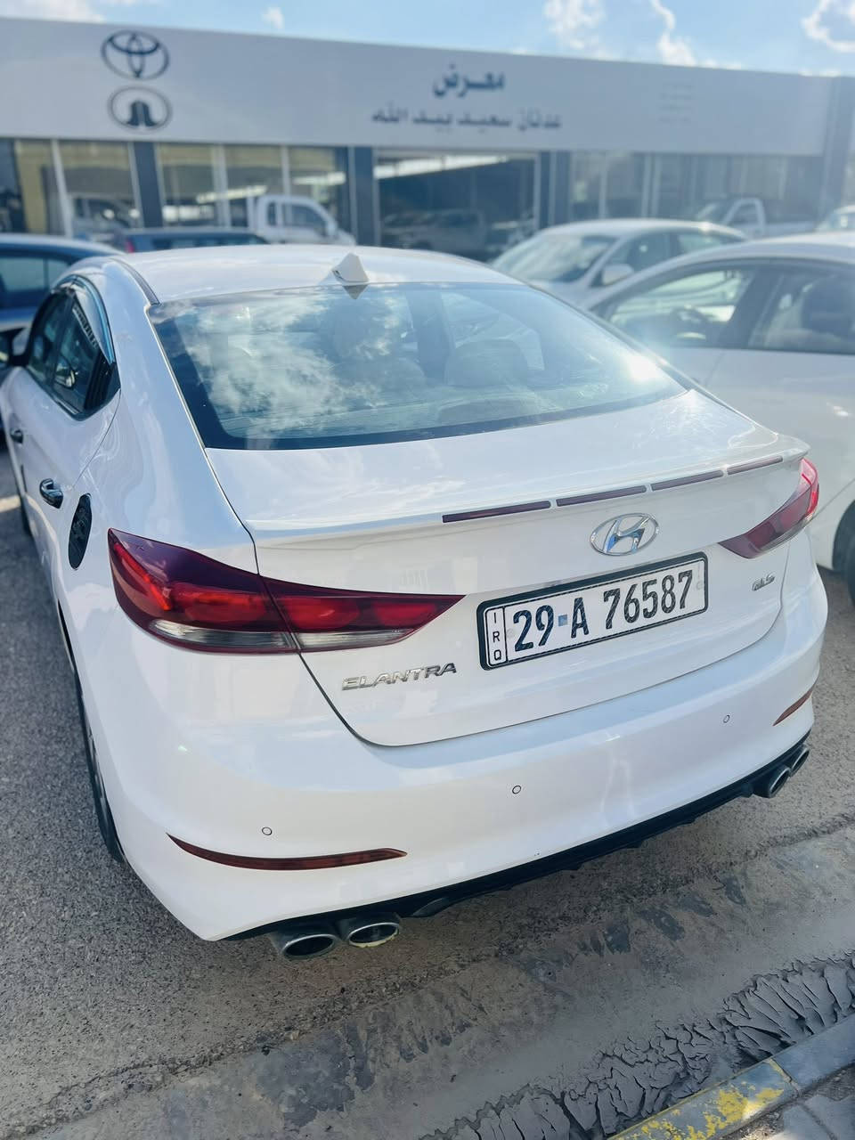 السلام عليكم
النترا 2017 خليجي

محرك 2000 شركة

 فول موصفات ماعدة البصمه

 مكفولة من صبغ وتبديل 

سونار موجود

 سياره رقم واسط بأسمي

سيارة ما متعوبه مال جناية/

(سعر 155)

وبيها مجال زين
الاستفسار الرقم ***********
