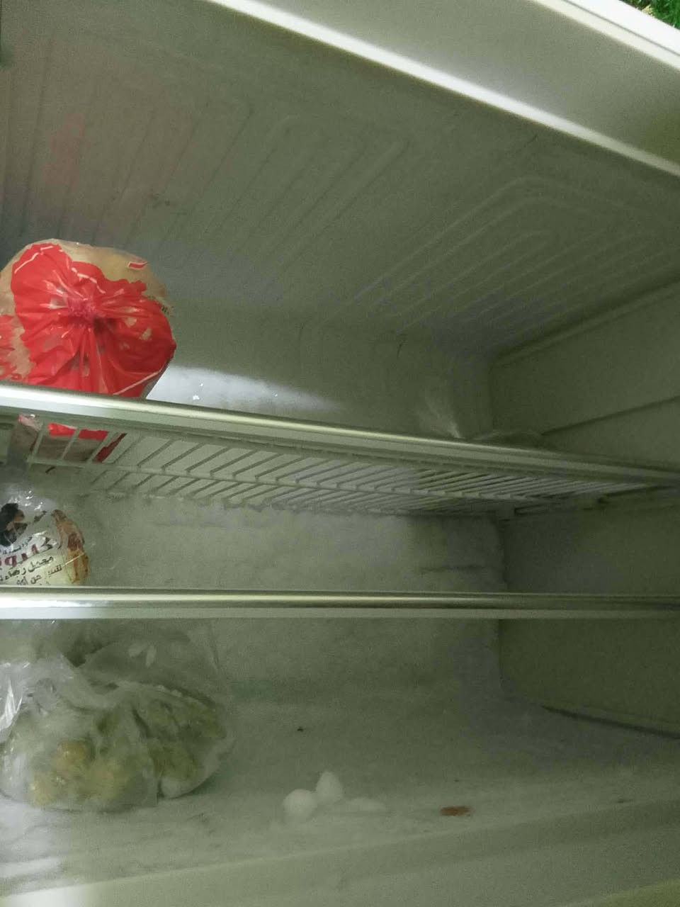 ثلاجه للبيع حجم كابير السعر 200/بيها مجال رقم موبايل كورك اسياء بي وتساب موصل ايسر اتصل ودالل ***********
***********
