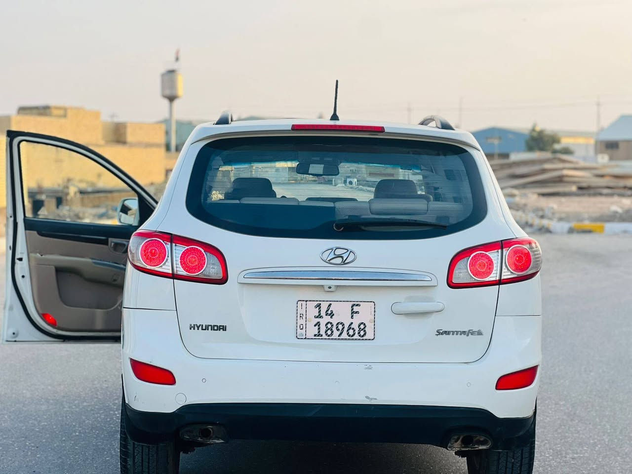 للبيع او مراوس هونداي سنتافي 2012 خليجي رقم بصره دولي بسمي سنويه وهزه جديده سياره بيه رشه بالجاملغ الامامي وبالداير الخلفي والباقي كفاله
مواصفات
كامرا خلفيه
تحكم ستيرن
مكينه 2400
4سلندر
اشاره بمرى
7 راكب
3قطع تبريد
ويل كروم
ارضيه جلد
وباقي المواصفات المعروفه سيارة جديدة وجاهزة حداده تبريد تخم تاير كير ومكينه العنوان الناصريه مركز السعر 135 وبيه مجال
الاستفسار أكثر
***********
