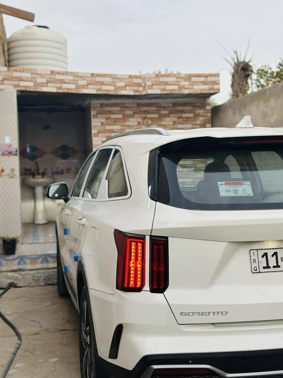 السلام عليكم 
سورنتو للبيع موديل 2023 خليجي رقم بغداد مكفوله كفاله عامه بشرط الفحص 
المواصفات 
بصمه تشغيل/ بصمه بيبان/ تشغيل عن بعد/ جي بي اس/ جنطه كهرباء/ كراسي كهرباء اماميه وخلفيه/ 7 راكب / كير ماوس/ شفتات استيرن/ تحكم استيرن فول/4 عدسات / هند بريك بصمه/ 
محرك 6 سلندر / مري شفط/شاحن لاسلكي للهواتف/ كير 8 نمر/
لايت زنون عالي ناصي/ ويل 19 / اربع انضمه قياده/ 
وبــاقــي الـمــواصــفــات مــعــروفــه ؟ 
مٕـــكـــان الـــســـيــاره بـــابــل 
رقم الهاتف/***********/ اسيا 
رقم الهاتف/***********/ اثير 
الــســعــر /300/ وبيها مجال حك الجيه
