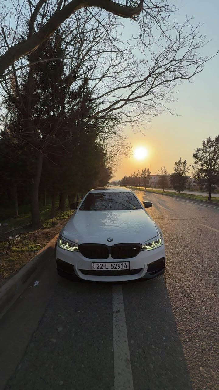 سلام عليكم 
Bmw 530i G30 2019 للبيع
كلين تايتل (بدون صبغ)
كت كامل M بلادي كله مختم 
مواصفات 
سلايد
ابواب شفط
جنطة كهرباء
داتاشو
خمس بردات 
رادار امامي
رادارات جانبي
سستم صوت Harman Kardon 
تبريد منفصل
كشن منفصل
كشنات تدفئة
ستيرن تدفئة
ستيرن كهرباء
خزن كشن ميموري
كار بلي واير لس
فتحات تبريد تكم
شاشه ديجتال كامل
لايتات ADAPTIVE 
السعر : ($29800) وبيها مجال
للاستفسار:*********** بغداد, العراق
