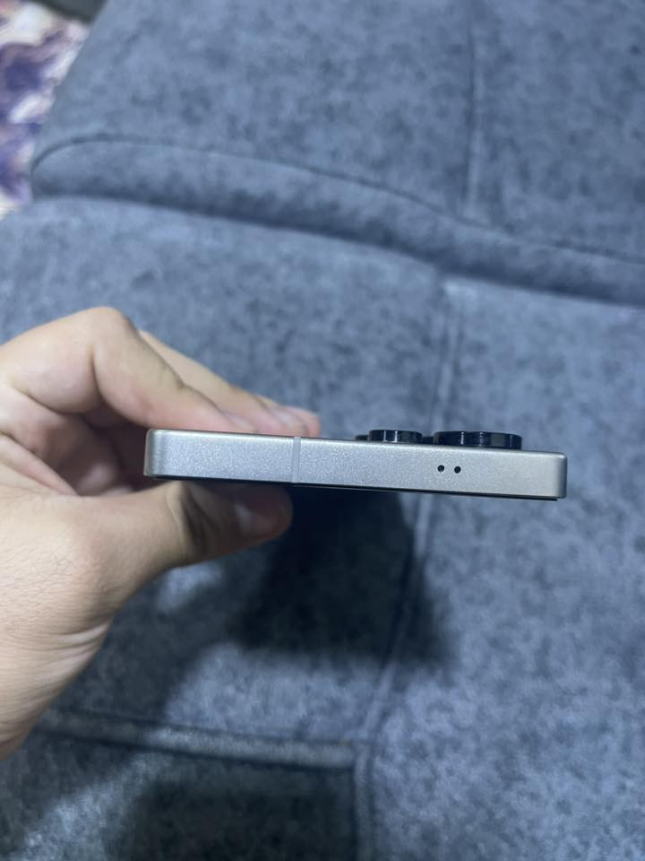 S25 ultra  مستعمل أسبوع سيم واحد ٢٥٦ كيكه
*********** واتس
مكاني اربيل 
مليون و٥٥٠ ألف
