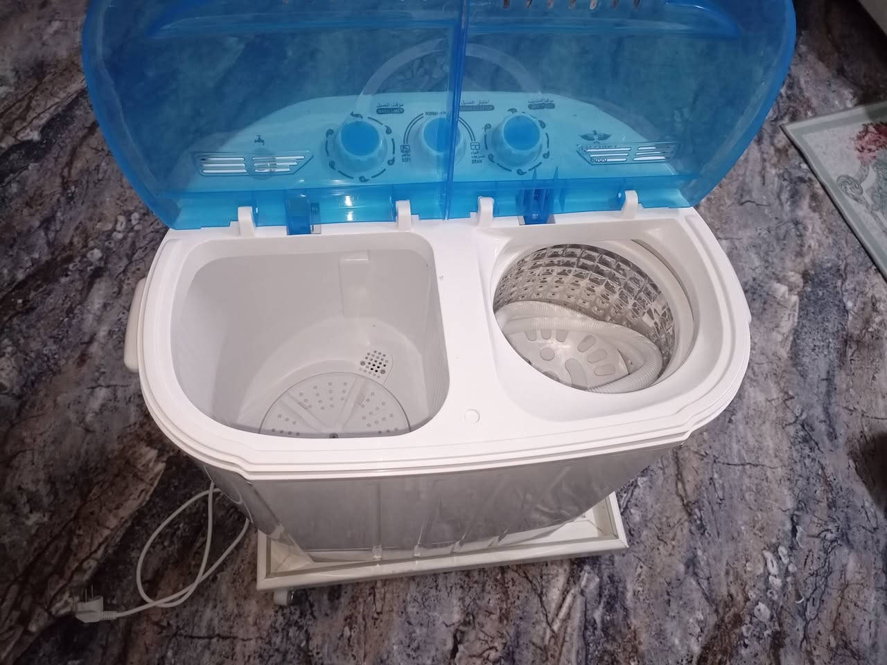 غساله للبيع حجم صغير سعر ٤٠ شرط الجديد والفحص عنوان حي العسكري قرب جسر ليلان رقم م ***********
