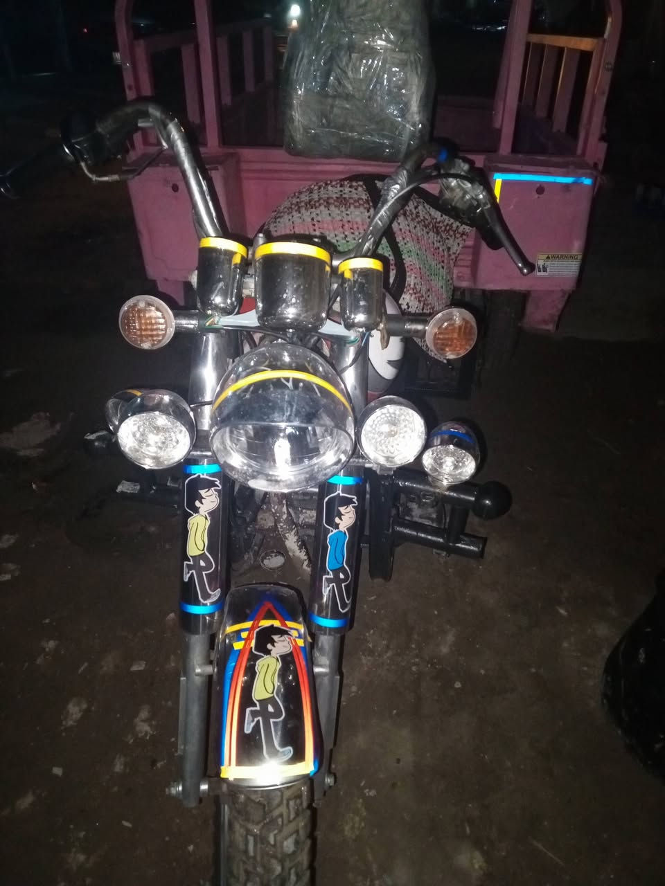 سلام عليكم ستوته للبيع موديل 2011 سعرها مليون و100 وأوراق أصول شاصي مكفول والي شراي يستاهلها ***********
